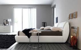 درجات اللون الرمادي الأفضل والأجمل لمعظم الغرف العرب اليوم