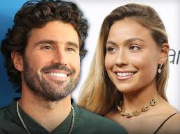 TMZ Live: 'Toddlers and Tiaras' Mom -- The 'Pretty Woman' Hooker Costume  Was Cute!