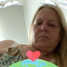 Close your eyes half! ✨