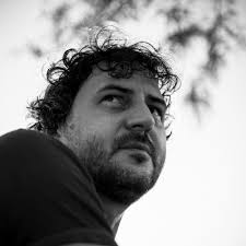 Steve Mastro, Miguel Toledano