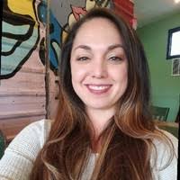 Kristen Cantu's Instagram, Twitter & Facebook