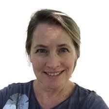 Jennifer Lagrange's Instagram, Twitter & Facebook