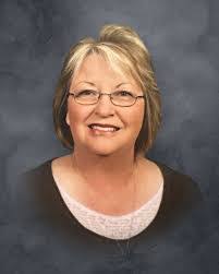 Eva Schrader's Instagram, Twitter & Facebook