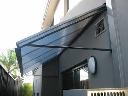 Untuk desain dan warna pada kanopi rumah minimalis dapat disesuaikan dengan fasad rumah anda. Model Kanopi Minimalis Terbaru 2021 Bengkel Las Bandung