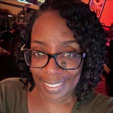 Loretta Stroud's Instagram, Twitter & Facebook