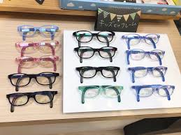 メガネ・サングラス専門店 Lay up