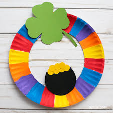 Why is saint patrick's day celebrated? St Patrick S Day Wreath Craft For Kids Paper Plate Wreath