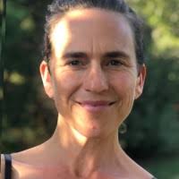 10+ "Elin L." profiles