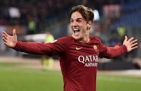 The two clubs have been in discussions for the swiss international for almost one month, however, they still haven't reached a full agreement regarding a transfer fee. Manchester United To Hand In Transfer Request For Roma Star Nicolo Zaniolo