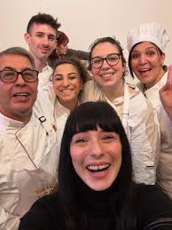 Immensamente GRATA per questa bellissima sorpresa 🥹🙏🏻 @complitaly_tv  GRAZIE per avermi nominata insieme ad altri colleghi influencer  AMBASCIATRICE UFFICIALE di questo RECORD pieno di orgoglio ITALIANO  🇮🇹🙏🏻 #mumguen18 #tiramisupiulungodelmondo