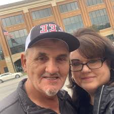 ISO a good divorce & reasonable priced attorney.