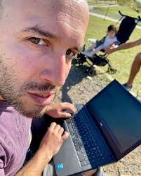 Daniel Padula's Instagram, Twitter & Facebook