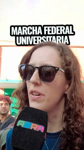 ✏️Tuvimos la visita de Magdalena Roa, directora de la Escuela Nacional  Ernesto Sábato, y de Alejo Dellapé, estudiante y presidente del Centro de  Estudiantes @centroestudiantes_sabato , quienes nos comentaron sobre el  inicio