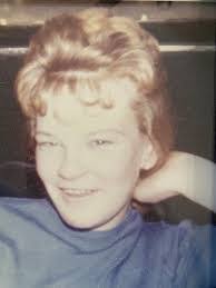 Mona Mcgee's Instagram, Twitter & Facebook