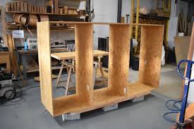 Estrade en bois sur mesure. Ateliers Synapses Fabrication D Objets Et De Mobilier Sur Mesure En Bois Metal Et Materiaux De Synthese