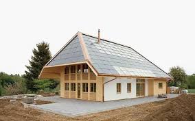 Cette Maison En Bottes De Paille Est Autosuffisante Maison En Paille Maison Autosuffisante Et Maison