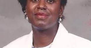 Eunice Manning's Instagram, Twitter & Facebook