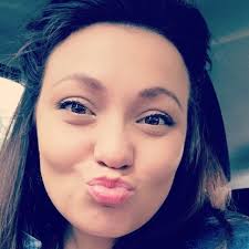 Taylor Swift is ready for Monday Night Football in Kansas City! ❤️💛🫶🏈  She rocked a western-inspired black look to cheer