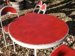 Fantastic Vintage Round Folding Table And Chair Set By Durham Mfg This Set Just Screams Vintage Deep Re Metal Folding Table Round Folding Table Folding Table