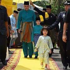 Yusuf sharifuddin muzaffar shah of perakcitation needed. Onlineviral Yang Teramat Mulia Raja Azlan Muzzaffar Shah Facebook