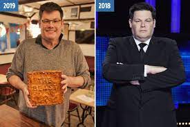 Mark appeared on the chase (u.s.) in august 2013 as the only chaser. The Chase S Mark Labbett Shows Off Huge Weight Loss After Marriage Problems With His Cousin