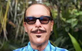 Nos 40 anos do disco "Listen Like Thieves", guitarrista do INXS lembra de  início da carreira