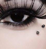 Pin By Rochelle On Piercing Ideas Face Piercings Eyebrow Piercing Girl Eyebrow Piercing