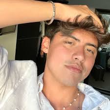 Brandon Peralta (@brandonperaltav) • Instagram photos and videos