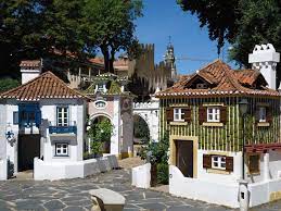 Portugal dos pequenitos is portugal's first ever attempt at a theme park. Portugal Dos Pequenitos Em Coimbra Um Passeio Para Adultos E Criancas