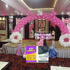 Balloons decoration are done mostly in an arched banner at the entrance of the wedding. Kids World Balloon Decorator Chandigarh Punjab Buddingstar