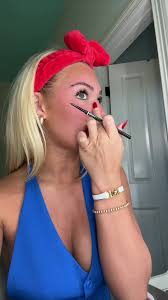 Lily Garofalo Fliping