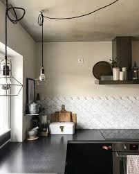 Kuchen Makeover Wandfliesenspiegel Teil 1 Drei Aussergewohnliche Fliesen Fur Die Kuche Wandfliesen Kuche Kuche Neu Gestalten Kuchenruckwand