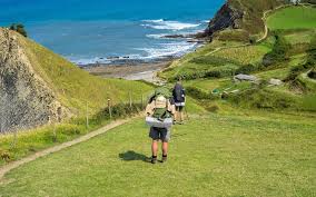 Je nach persönlichem tempo wirst du zwischen 4 und 6 wochen zeit benötigen, um diesen jakobsweg am stück zu laufen. Jakobsweg Spanien Alle Infos Und Tipps Zum Jakobsweg 2021 Inkl Karte