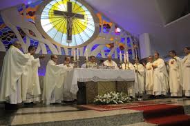 Jubileu de prata sacerdotal de dom Bruno Lira reúne fiéis e clero em Boa  Viagem - CNBB NE2