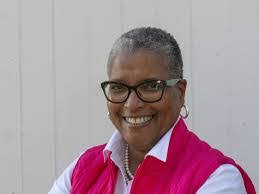 Marion Gill's Instagram, Twitter & Facebook