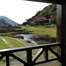 pin by huang tien yu on 陽明山竹子湖二子坪 outdoor outdoor structures garden bridge