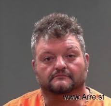 Gene Persinger's Instagram, Twitter & Facebook