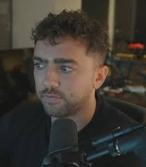 Twitch streamer Mizkif has responded to Emiru's allegations. "I know I  could have done better, and I'm sorry. I know I was controlling, and I  should have just ended the relationship, but