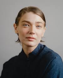 Zoe Crook, photographed in the Redwood Libary #rz67 film lab: @phtsdr