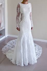Lace Wedding Dress Custom Made Wedding Dress Trumpet Silhouette Wedding Dress Open Back Lace Dress Hourglass Silhouette Wedding Gown Lace Mermaid Wedding Dress Affordable Bridal Dresses White Lace Wedding Dress