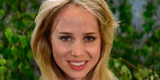 Bloggaren Elin Kling har gift sig