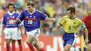 Score final, résumé du match de 98. Les 8 Plus Grandes Victoires De L Equipe De France En Coupe Du Monde Cnews