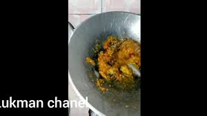 5 ekor ikan lele, 3 iket daun kemangi, secukupnya air, bumbu yang di haluskan, 5 siung bawang merah, 2 siung bawang putih, 8 biji cabe merah kriting, 6 biji cabe jablay, 2 ruas jari kunyit, 1 ruas jari jahe, 1 buah tomat, 1/2 sdt garam. Balado Lele Mantep Youtube