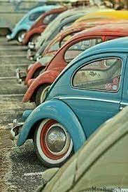 Pin By Sofi Marti On Volkswaggen Vintage Volkswagen Cute Cars Vintage Vw
