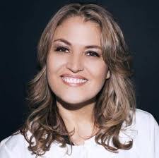 Millicent Howell's Instagram, Twitter & Facebook