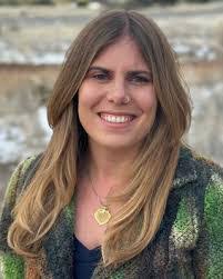 Amanda Gigante's Instagram, Twitter & Facebook