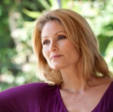 Among the varieties, there are options for business women and girls, fans of strict classics. Over 50 Hairstyles For Every Hair Length Lovetoknow