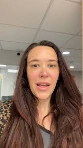 Add a little KISS to your sunscreen choice! Find out Ansley’s method for  choosing the best sunscreen for you! #shoredermatology #sunscreeneveryday  #sunscreenreview #skinhealthmatters