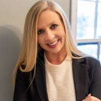 Jaclyn White's Instagram, Twitter & Facebook