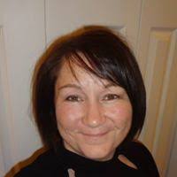 Tania Carver's Instagram, Twitter & Facebook